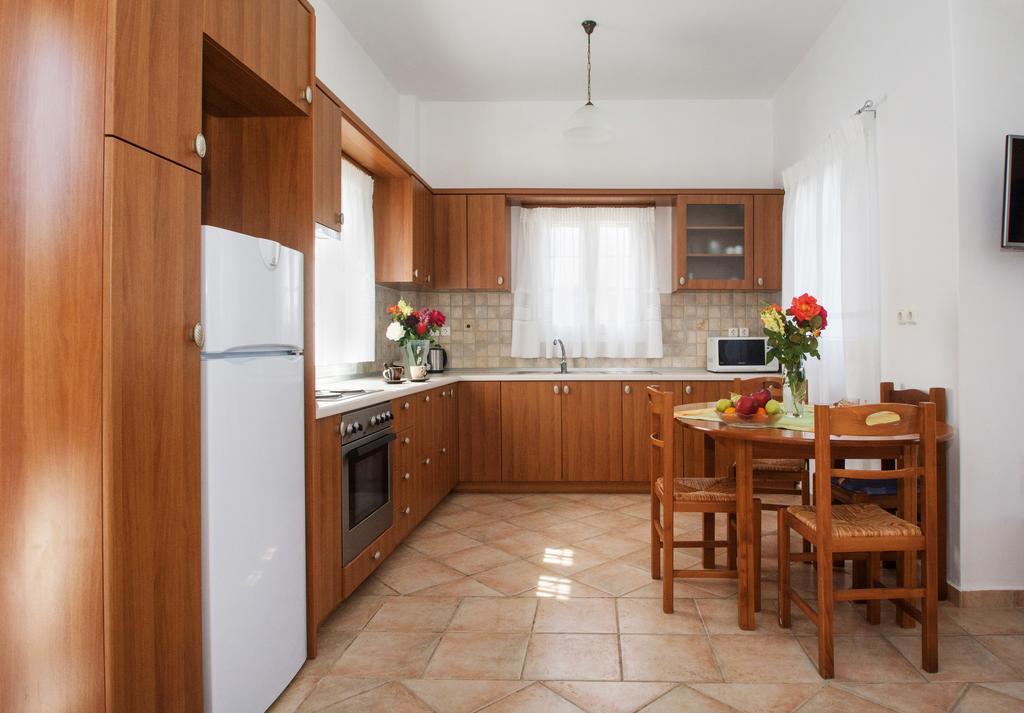 Pantonia Apartments Agia Pelagia  Ngoại thất bức ảnh