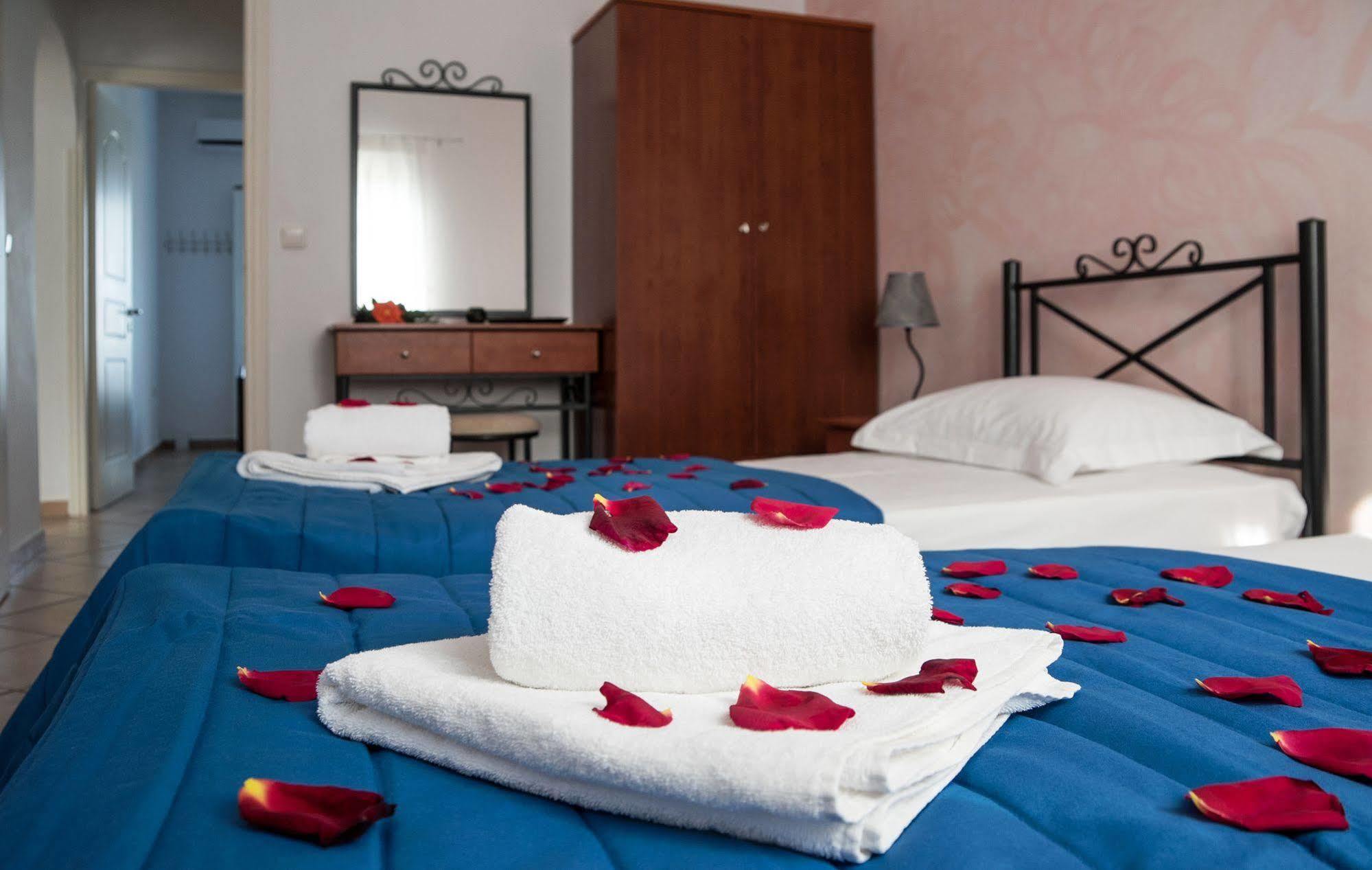 Pantonia Apartments Agia Pelagia  Ngoại thất bức ảnh