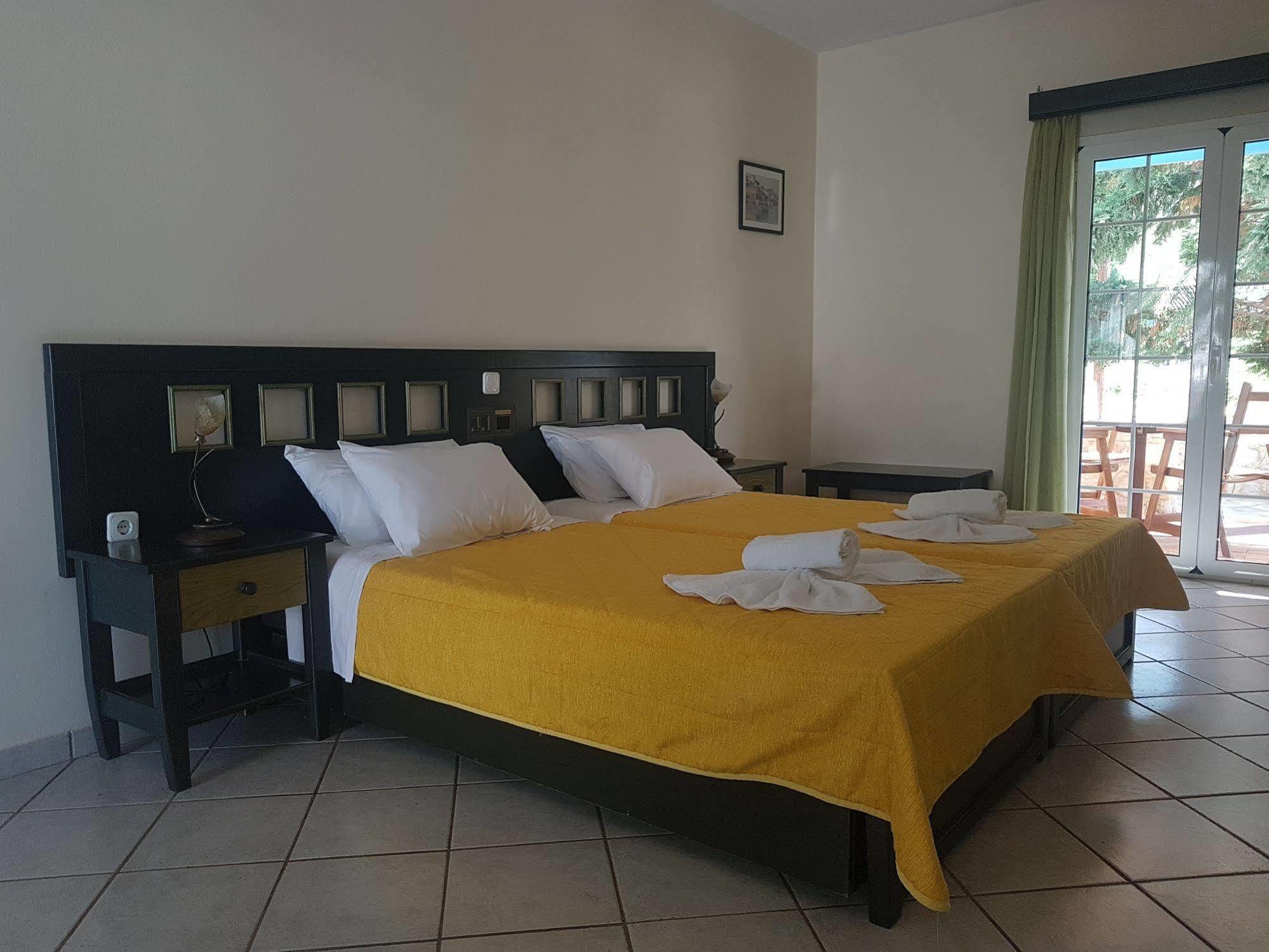 Pantonia Apartments Agia Pelagia  Ngoại thất bức ảnh