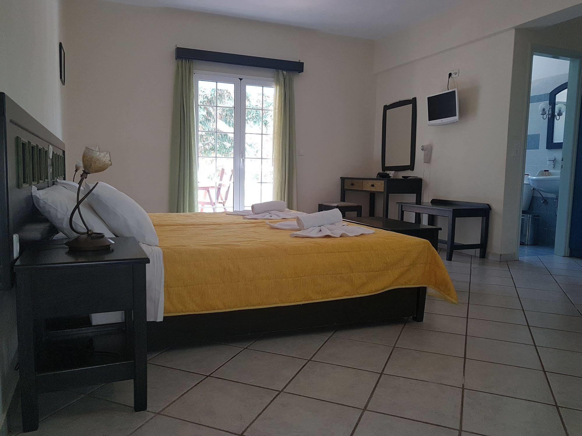 Pantonia Apartments Agia Pelagia  Ngoại thất bức ảnh