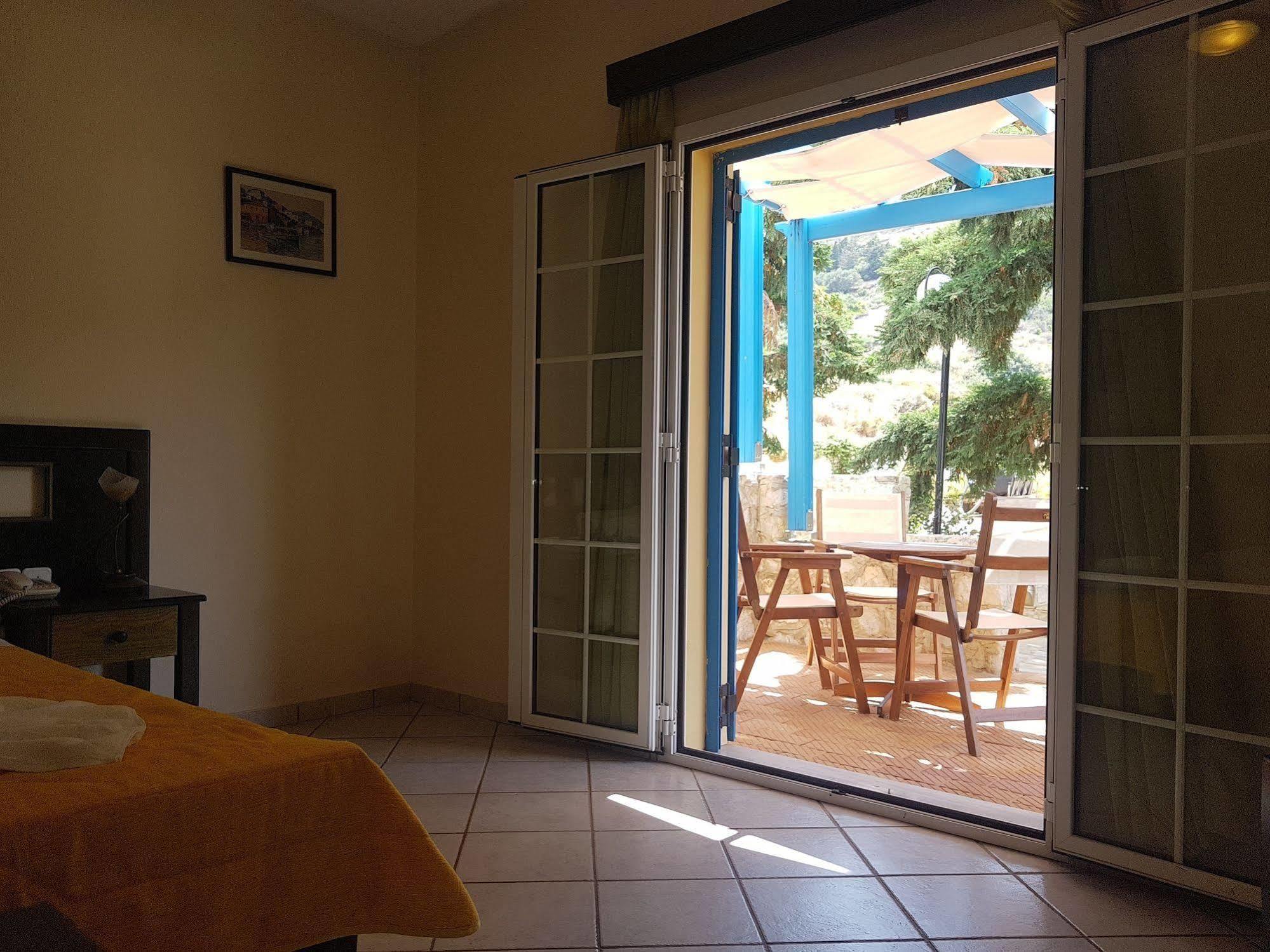 Pantonia Apartments Agia Pelagia  Ngoại thất bức ảnh